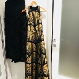 Alice and Olivia Janessa Gown